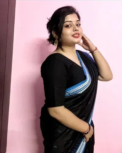Call Girl in Sawali